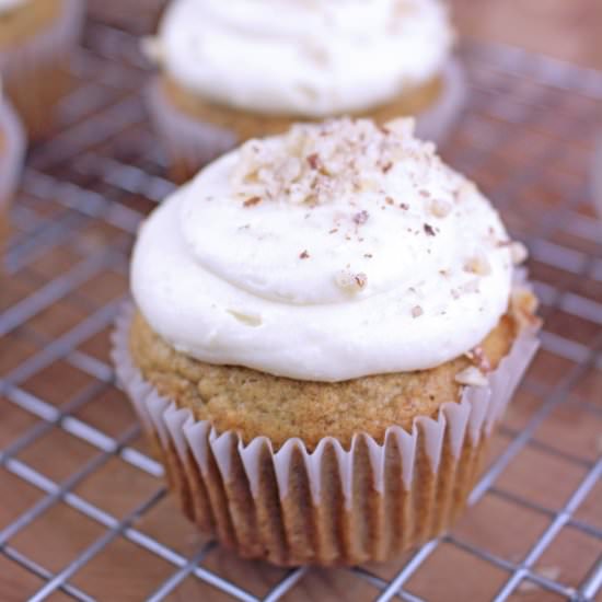 Banana Cupcakes with Cream Cheese