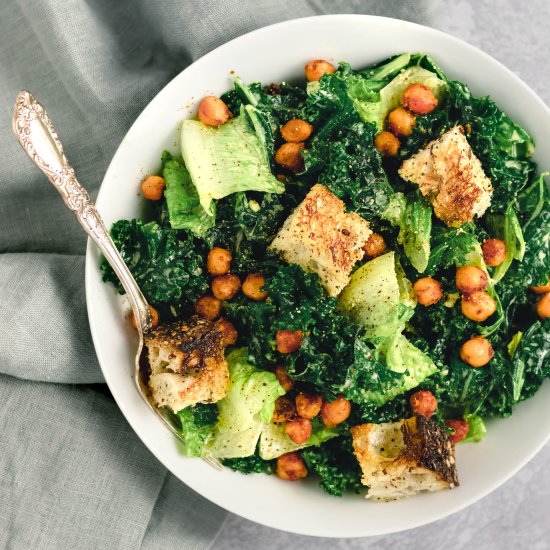 Vegan Caesar Salad With Chickpeas