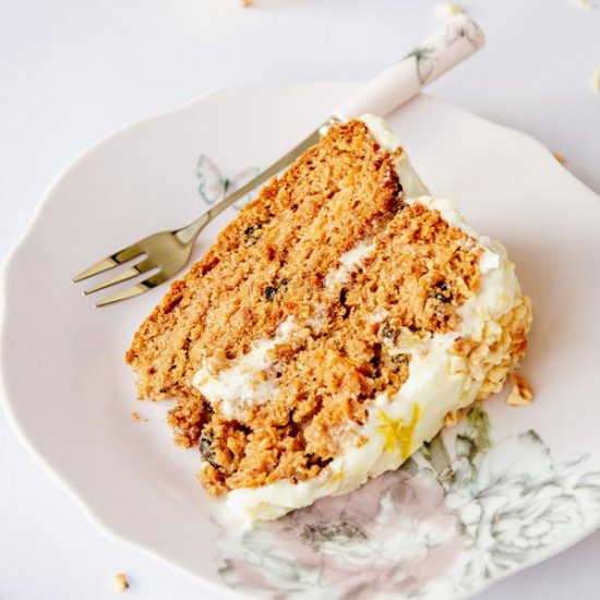 Vegan Carrot Cake with Frosting