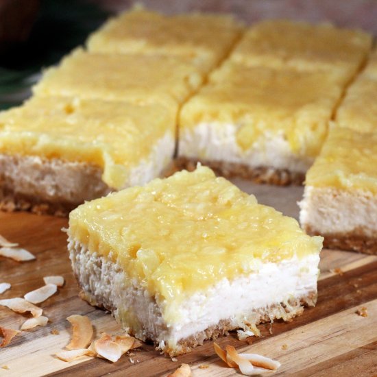 Piña Cloada Cheesecake Bars