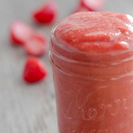 Easy Strawberry Syrup (Sugar-Free!)