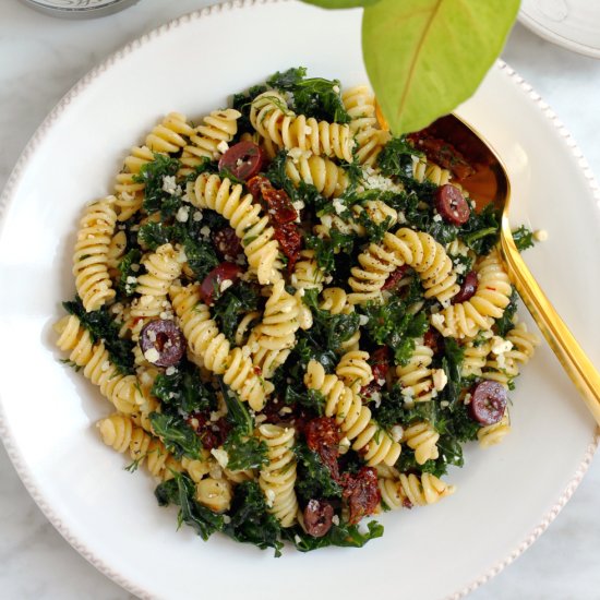 Kale Pasta Salad