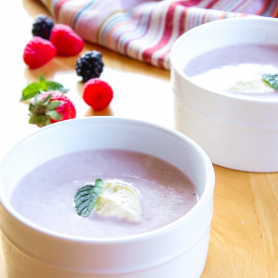 Keto Cold Berry Soup