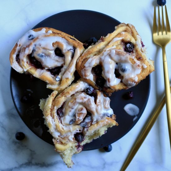 Lemon Blueberry Sweet Rolls