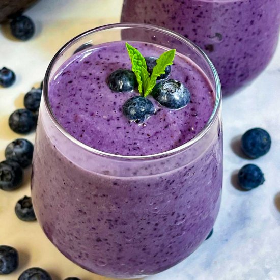 Blueberry Avocado Smoothie