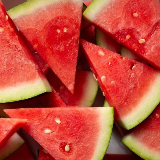 How To Cut A Watermelon 3 Easy Ways