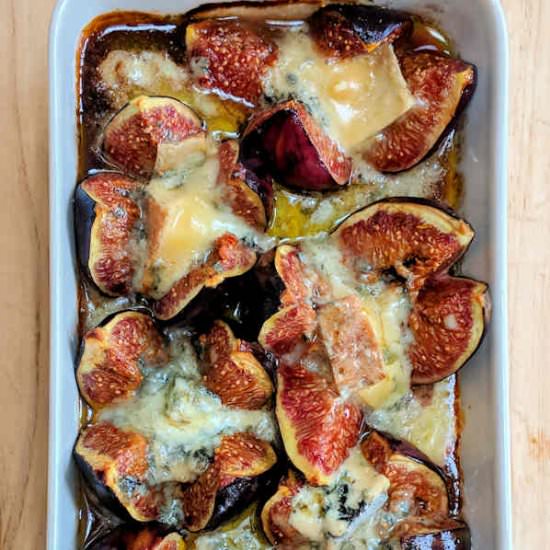 baked figs with blue cheese