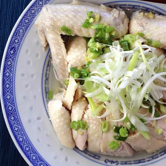 Scallion oil-poached chicken