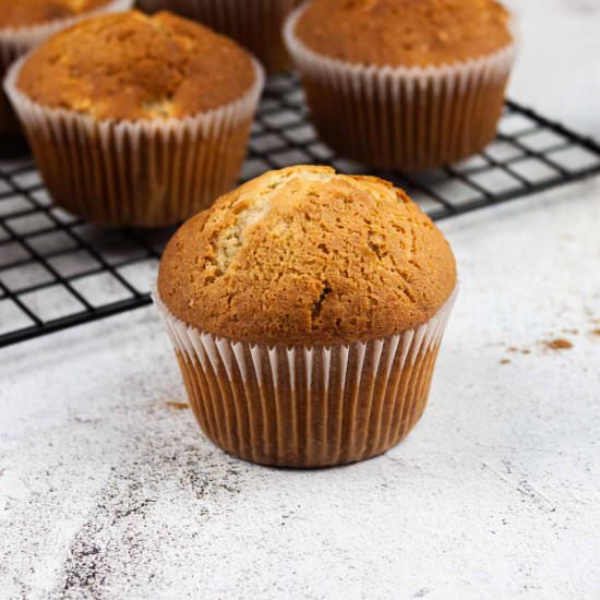 Apple Cinnamon Muffins