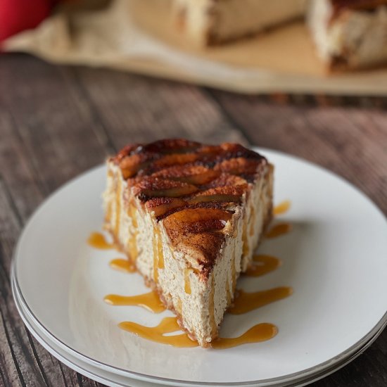 Cinnamon Apple Cheesecake