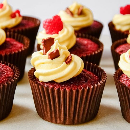 Vegan Red Velvet Cupcakes