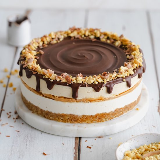 Vegan Snickers Cheesecake