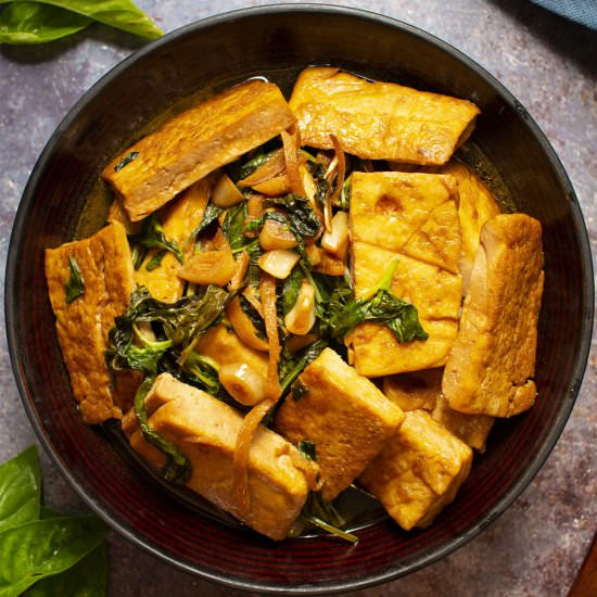 Three Cup Tofu {San Bei Tofu 三杯豆腐}