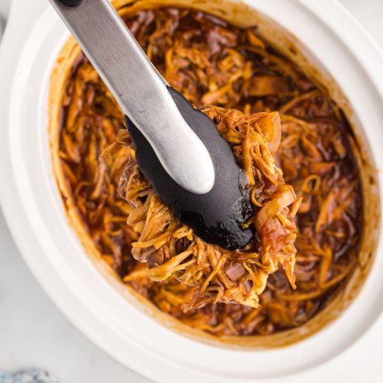 Slow Cooker BBQ Pulled Chicken