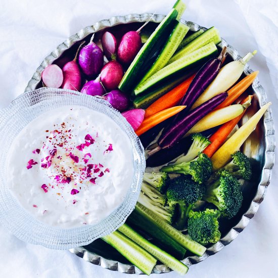 Mast-o-Moosir with Chips & Crudités