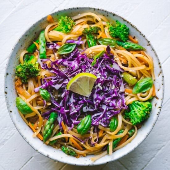 Thai Red Curry Noodle Bowl