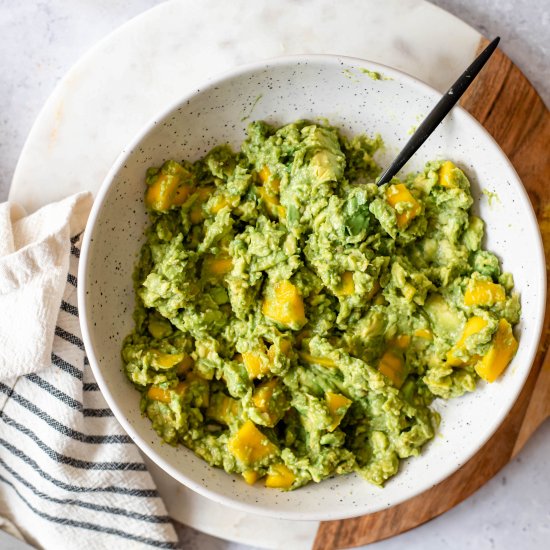 6 Ingredient Mango Guacamole