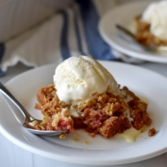 Gluten Free Rhubarb Crumble