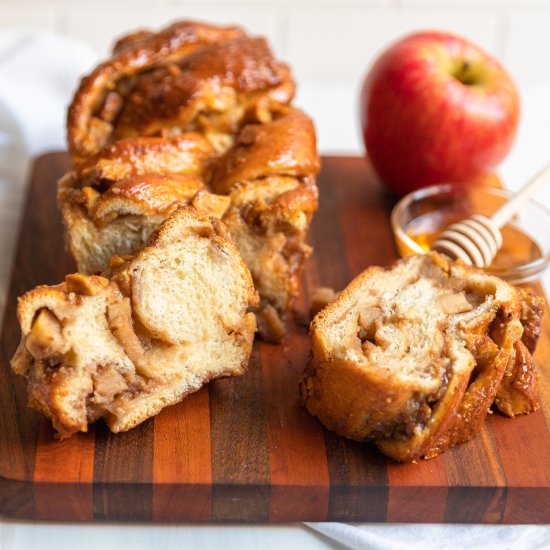 Apple Honey Babka