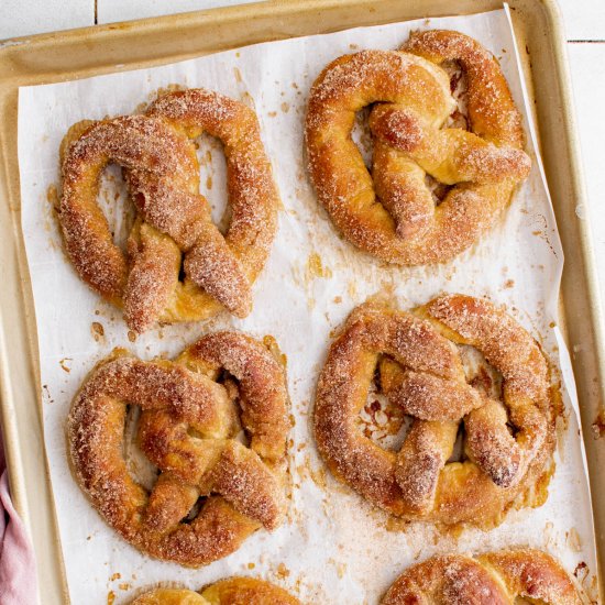 Cream Cheese Stuffed Pretzels