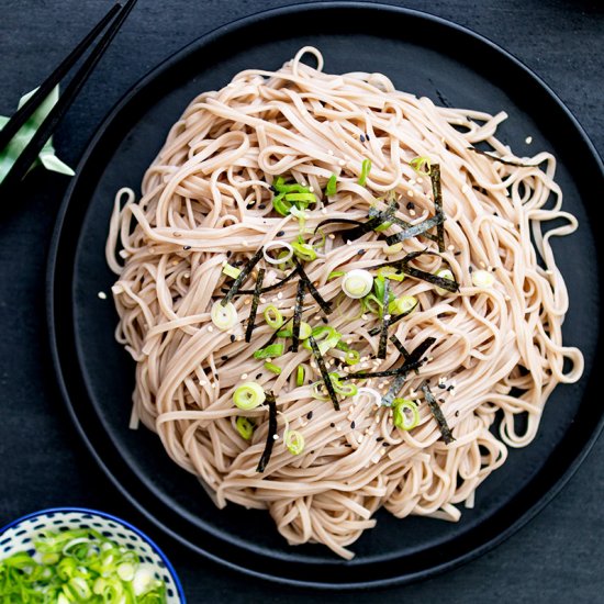 Vegan zaru soba (Cold soba noodles)