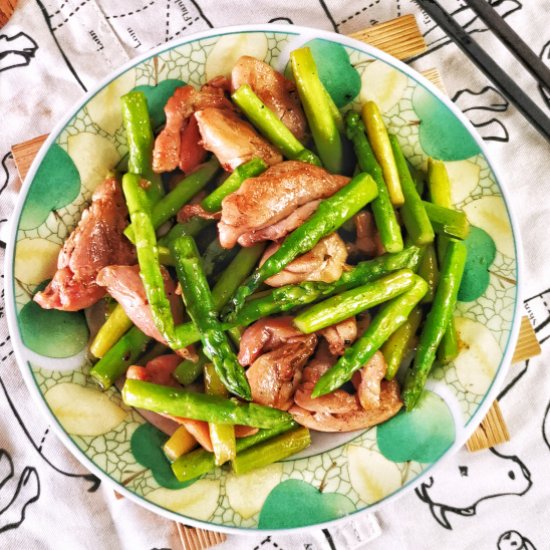 Asparagus chicken stir-fry