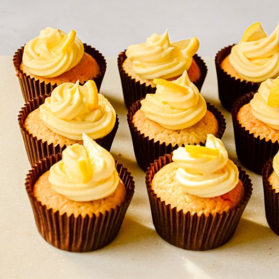 Easy Vegan Lemon Cupcakes