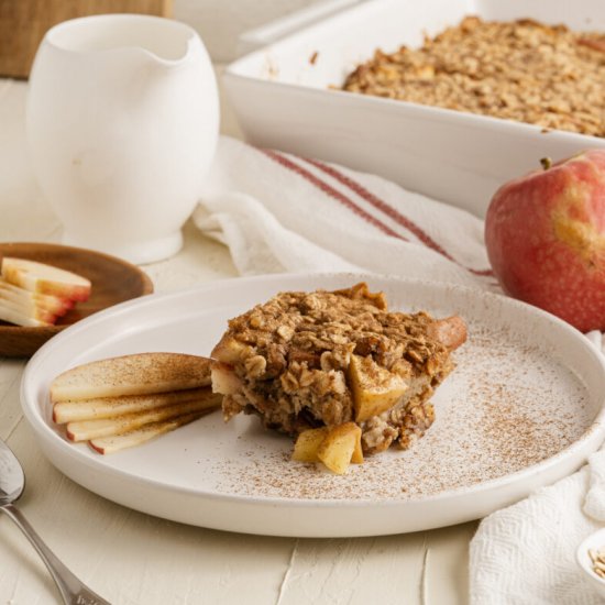 Vegan Baked Oatmeal with Apples