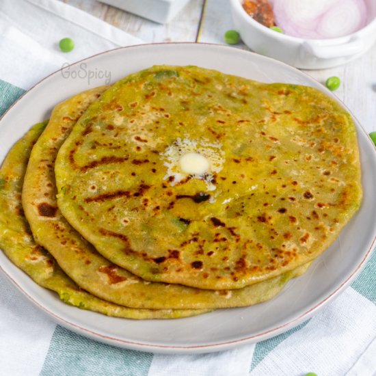 Paneer Peaa Paratha