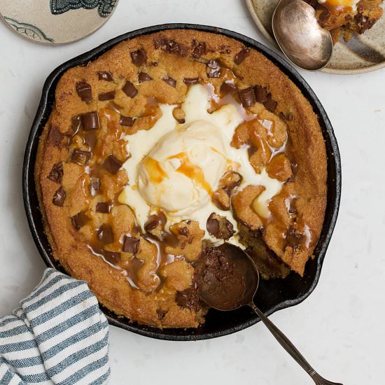 Ultimate Vegan Skillet Cookie