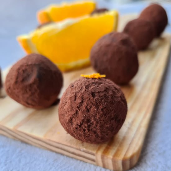 Chocolate Orange Date Truffles