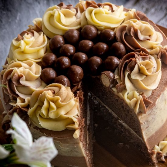 Malteser cake