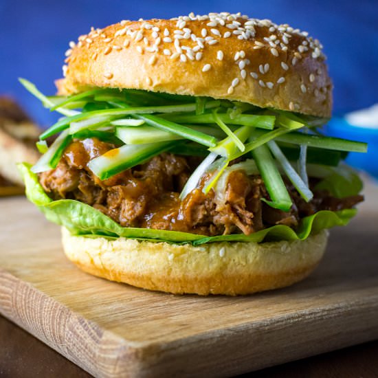 Asian-Style Satay Jackfruit Burger