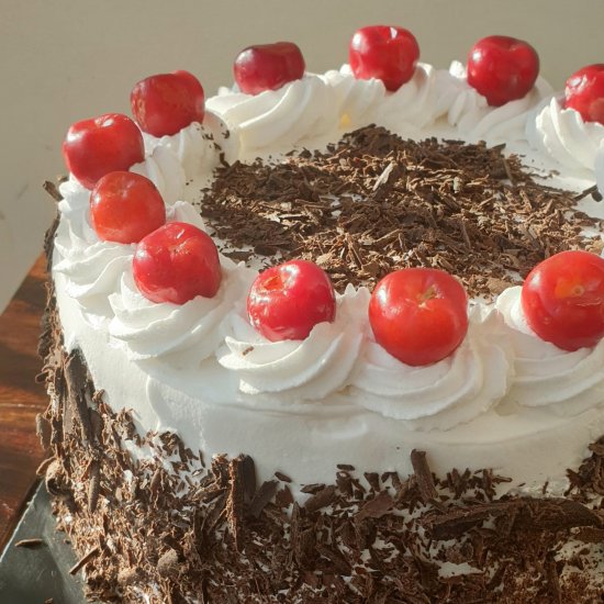 Eggless black forest cake