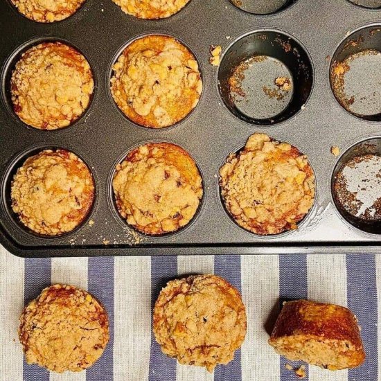 Apple Cider Muffins with Streusel