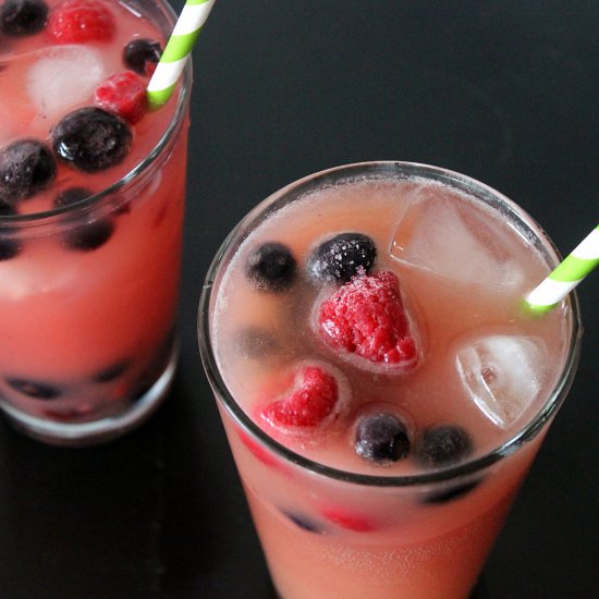 Blackberry Orange Spritzer Mocktail