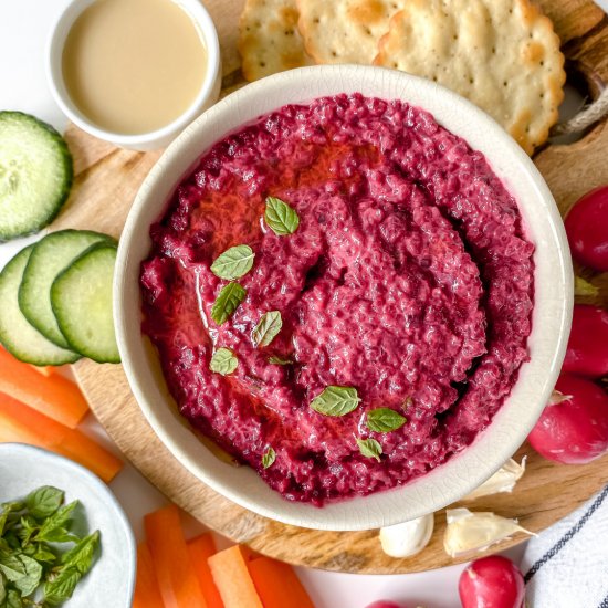 Beetroot hummus (without chickpeas)