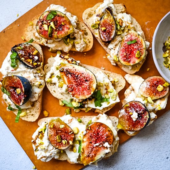 Honey Balsamic Figs and Burrata