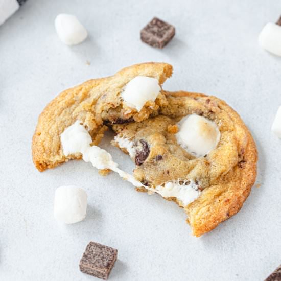 Marshmallow Chocolate Chunk Cookies