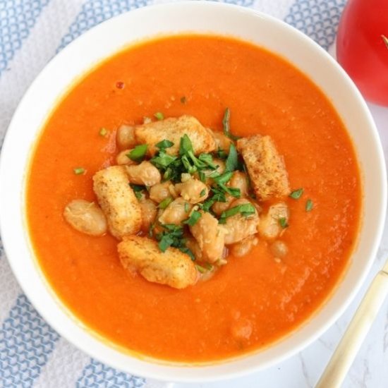 Creamy Vegan Tomato Bean Soup