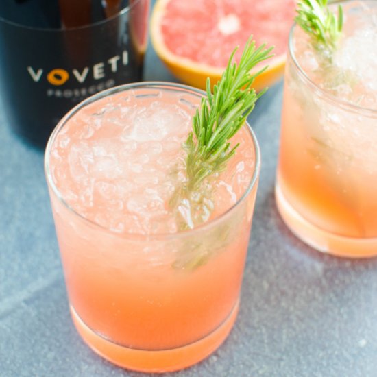 Grapefruit Rosemary Sparkler