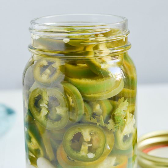 Quick Pickled Jalapeños No-Sugar