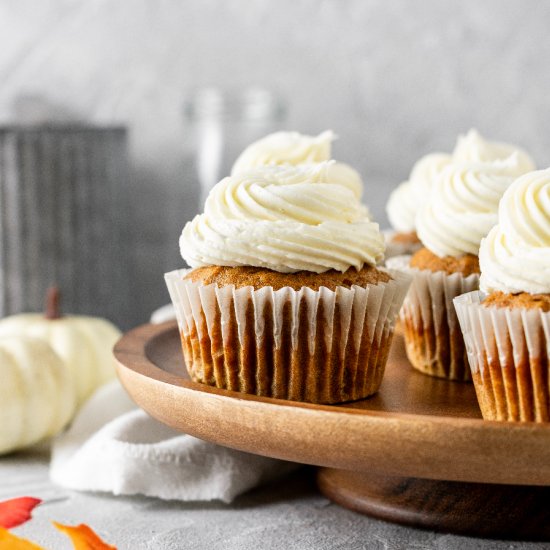 Pumpkin Cupcakes and Maple Frosting