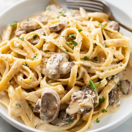 Creamy Mushroom Pasta