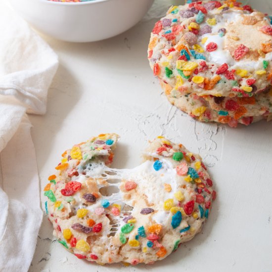 Fruity Pebbles Cookies