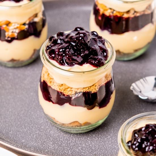 Blueberry Cream Pie in a Jar