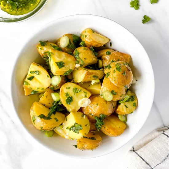 Herbed roasted potato salad