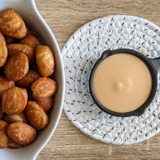 Soft Pretzel Bites & Beer Cheese