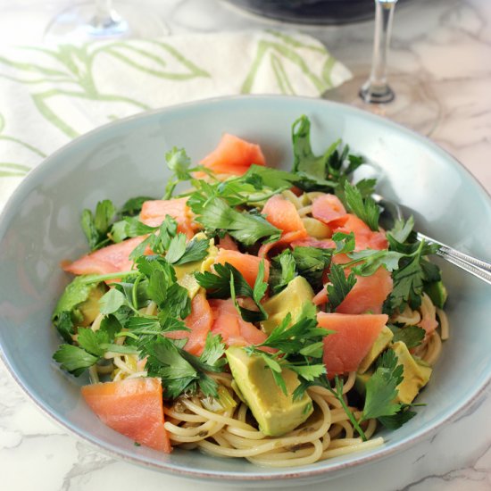 Chilled smoked salmon spaghetti