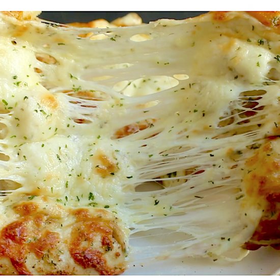 easy cheesy garlic bread